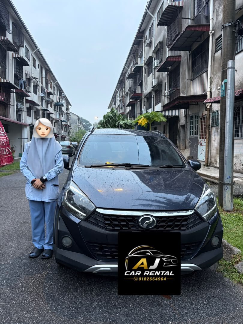 Foto serahan kenderaan kepada pelanggan AJ CAR RENTAL
